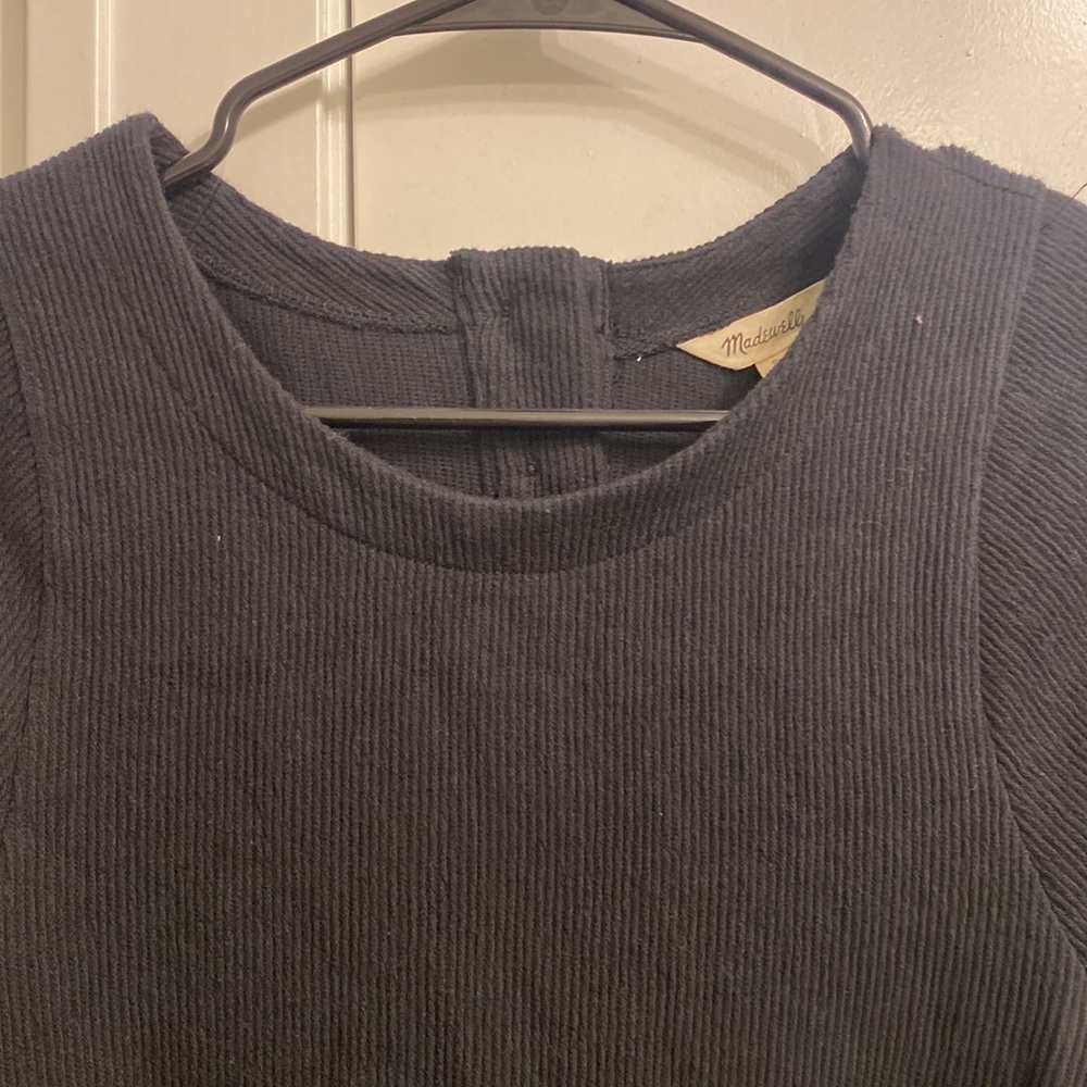 Button Back Texture And Thread Tee - image 5